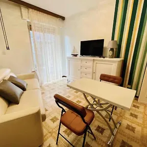 suite-duca-a-sanremo-per-4-persone-giardino-vista-mare.hotelitalianriviera.com/