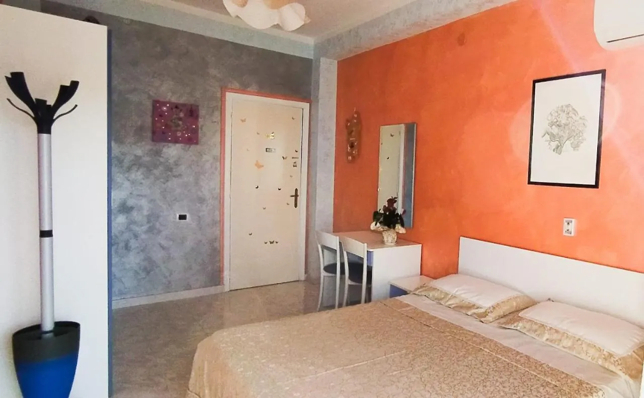 Homestay Capitan Shonny Apartment Portoscuso