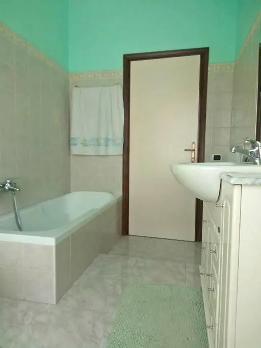Homestay Capitan Shonny Apartment Portoscuso Italy