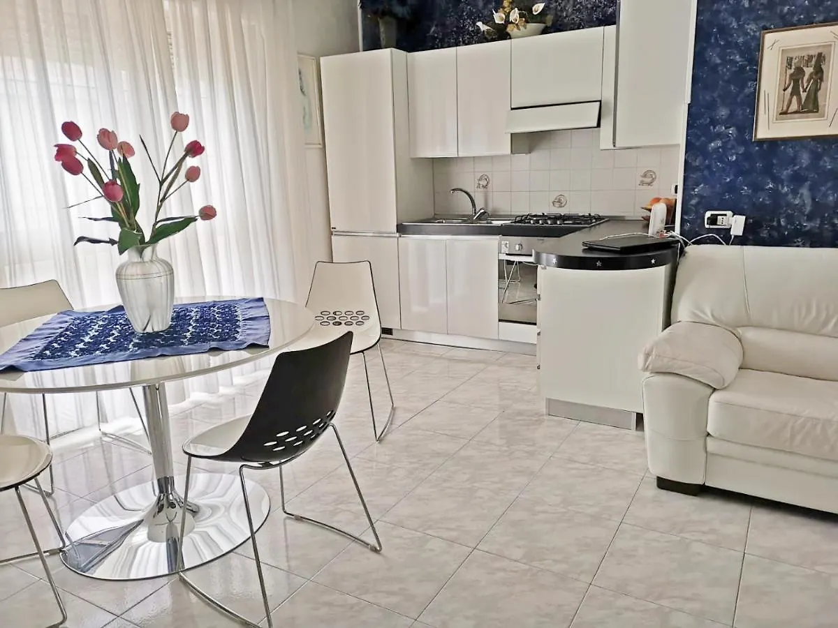 Capitan Shonny Apartment Portoscuso Homestay